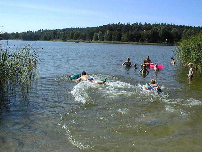 Finnhaussiedlung Am Garder See Lohmen  Eksteriør billede